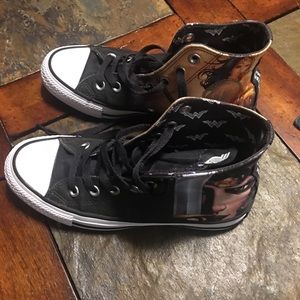 Wonder Woman Marvel Converse Size Woman’s 6